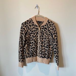 Leopard zip up cardigan with pockets